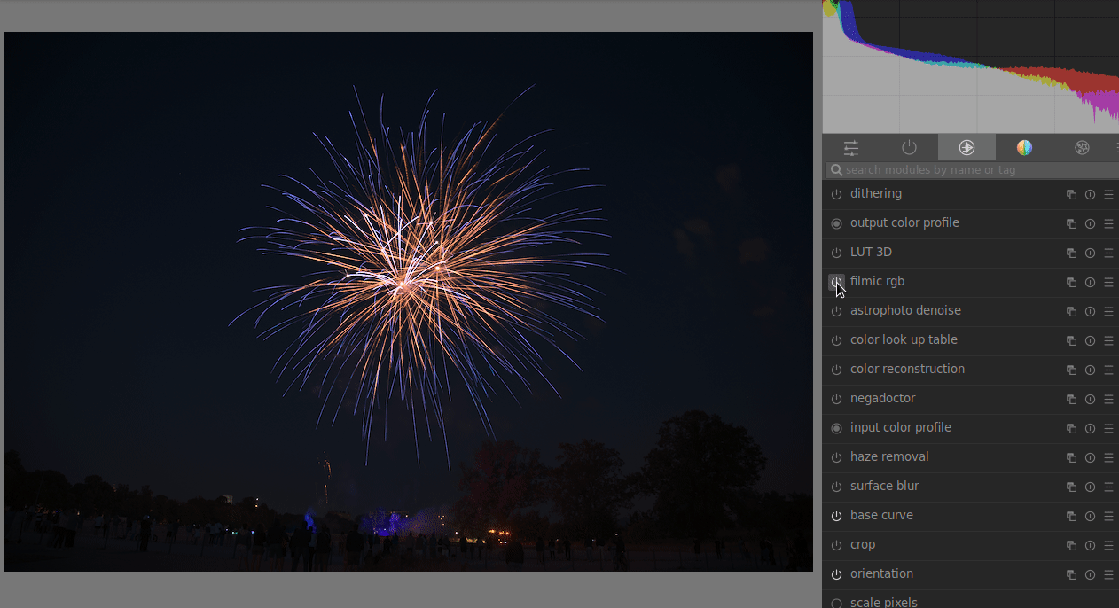 Image not found: /images/tuto_photo/fireworks/filmic-rgb.gif